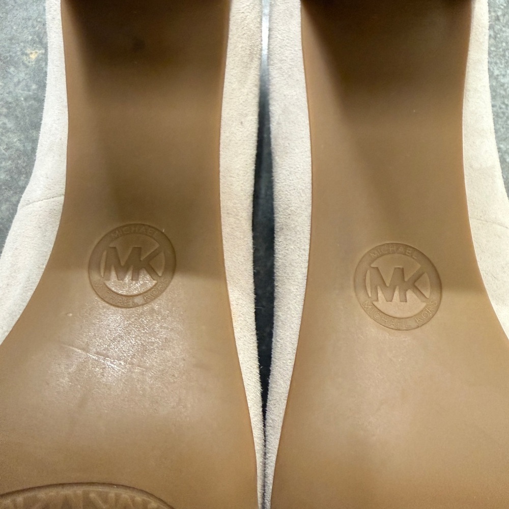 Michael Kors Nude Suede Round-Toe Pumps - Picture 7 of 9